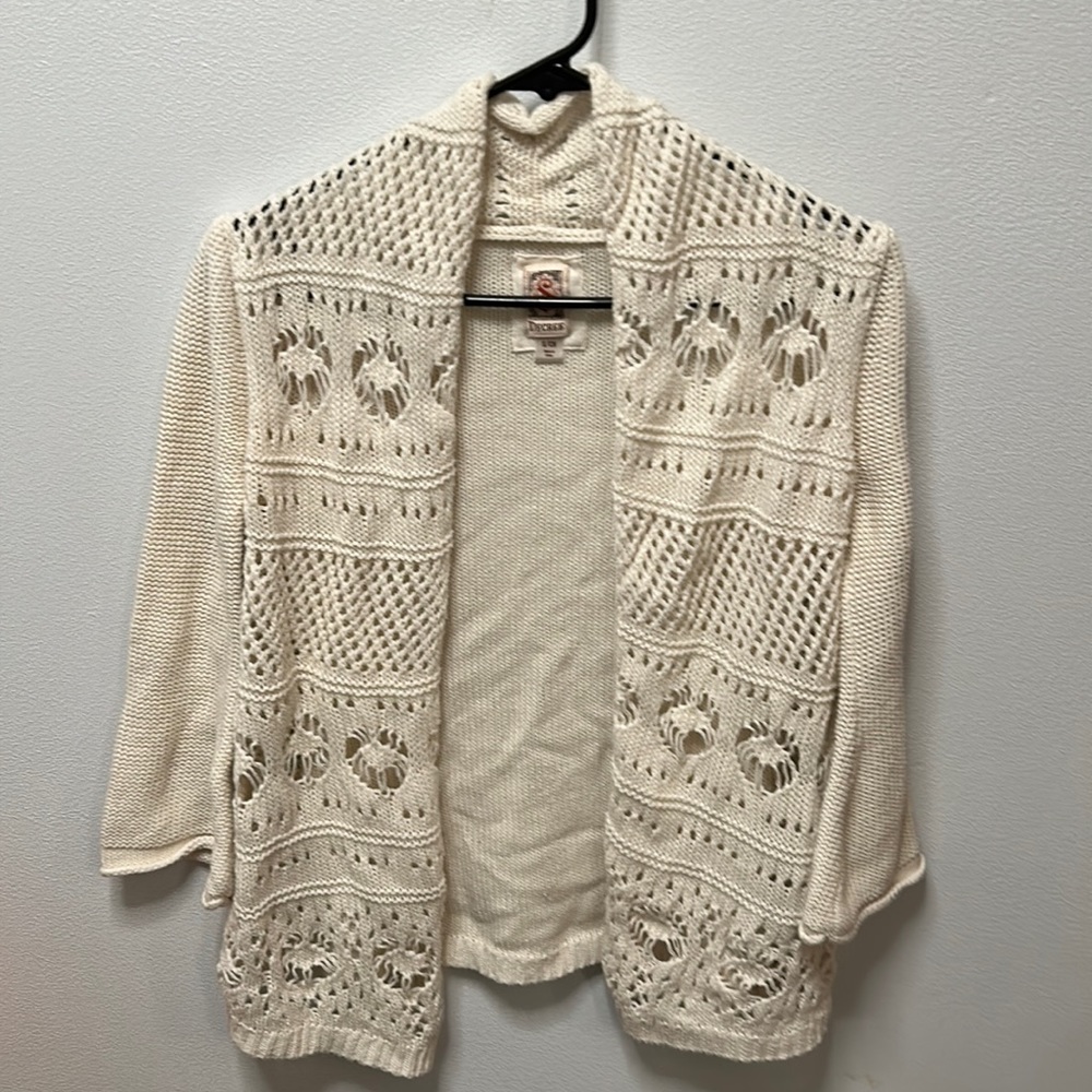 Women’s decree sweater